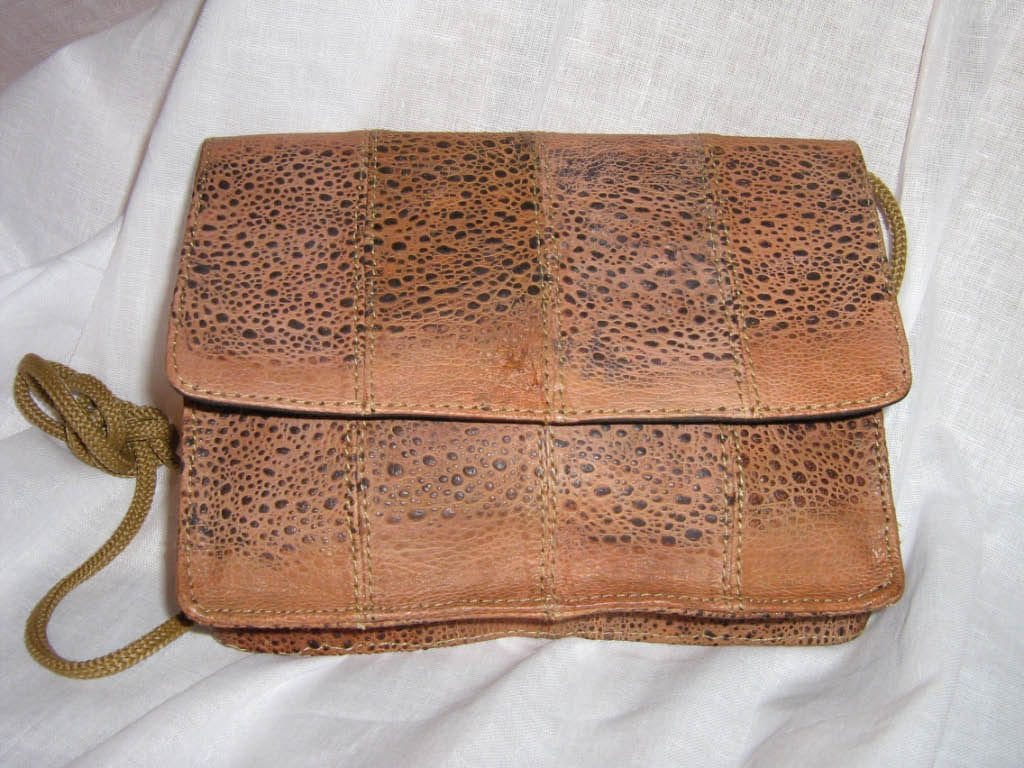 Toad Shoulder Bag on String - no toadheads